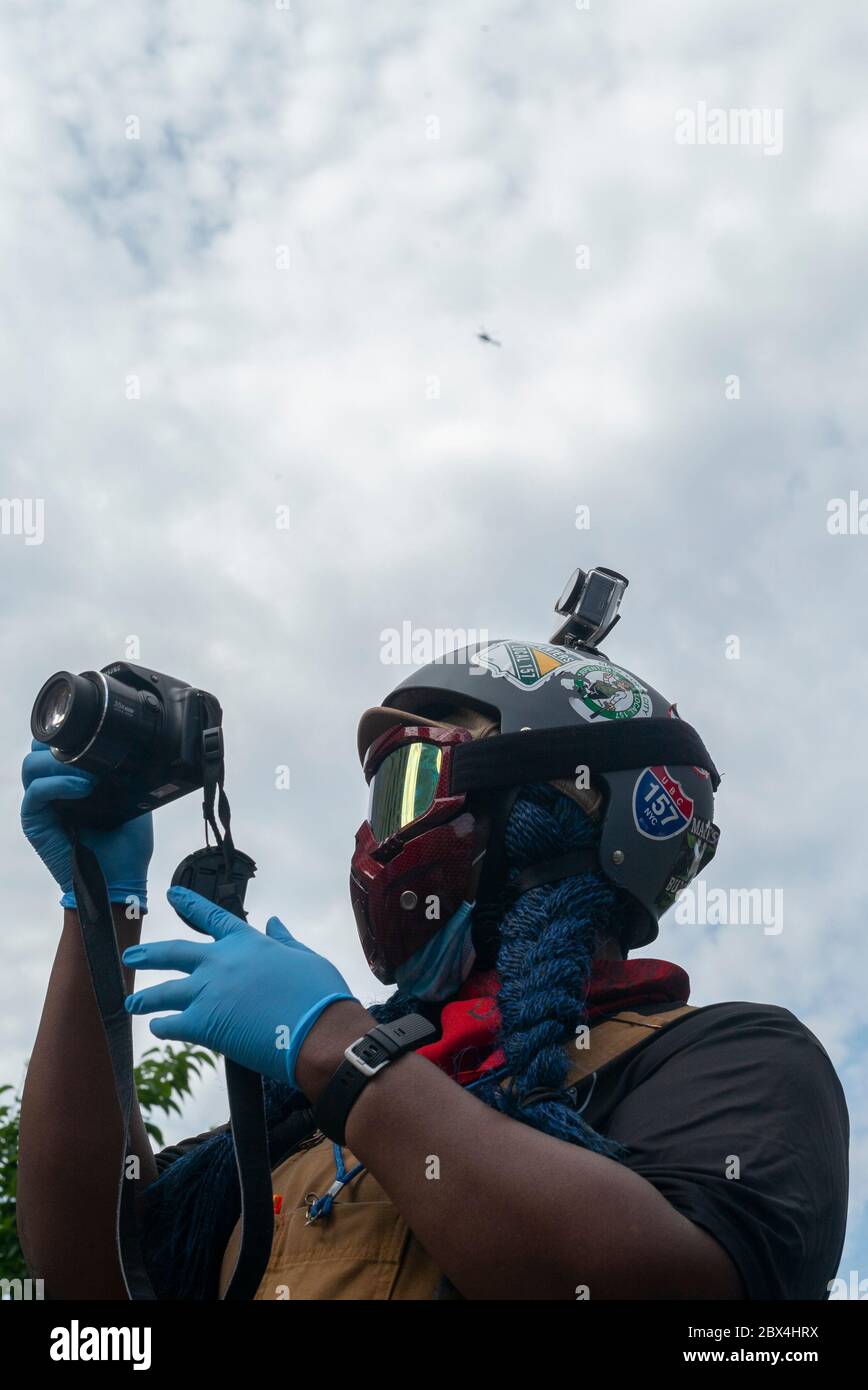 Ny Police Helicopter High Resolution Stock Photography and Images - Alamy