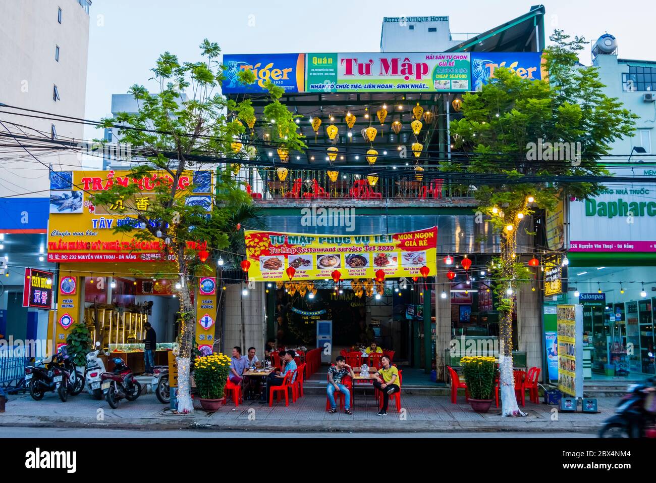Restaurants, Nguyen Van Thoai street, Danang, Vietnam Stock Photo
