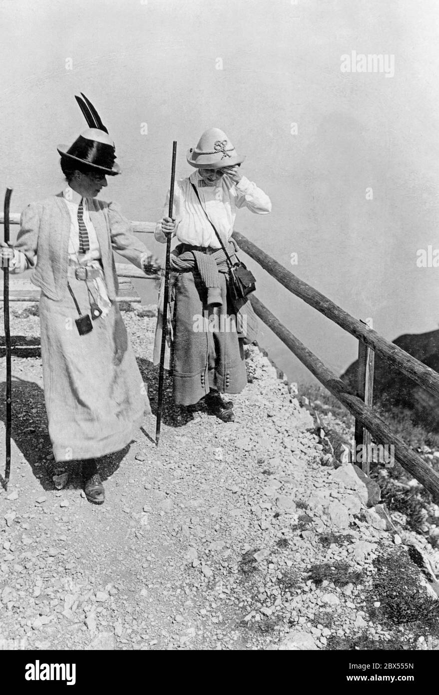 Summer mountain hikers Black and White Stock Photos & Images - Alamy