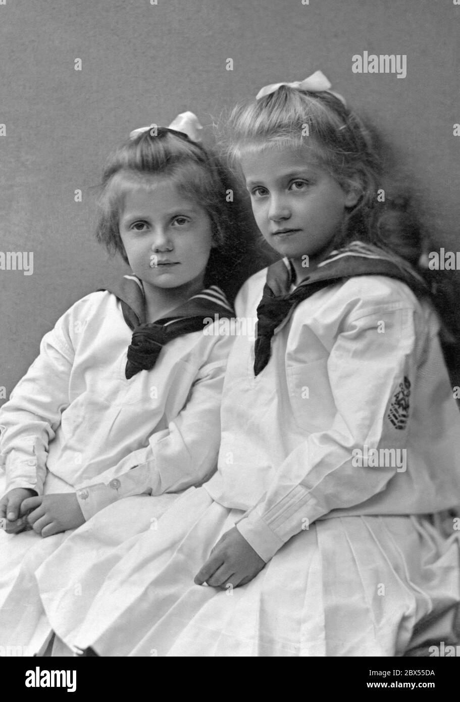 Princess Maria Alix (left) and Princess Margaret of Saxony, the daughters of King Friedrich August III. Stock Photo