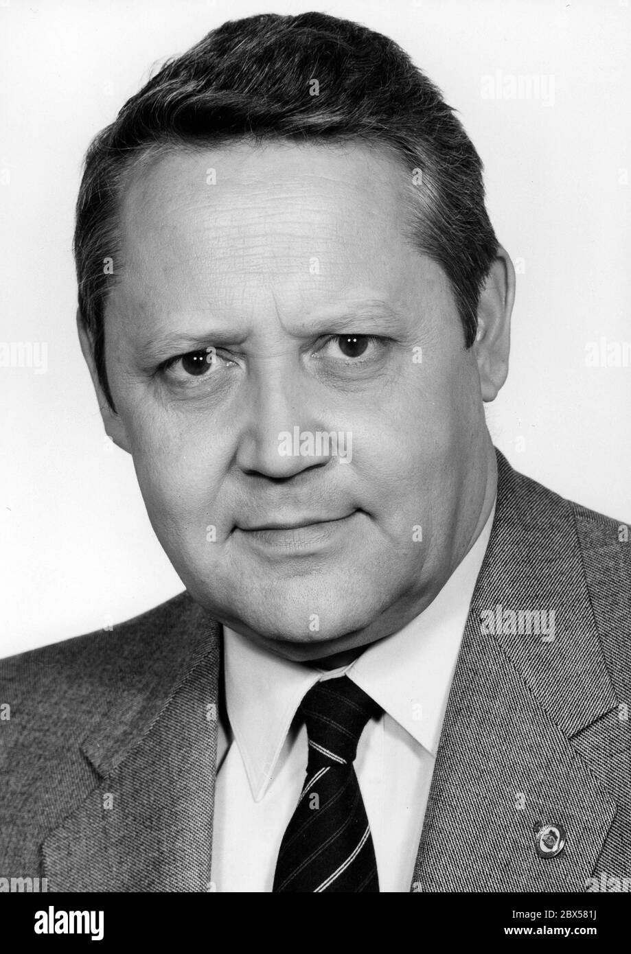 Guenter Schabowski - * 04.01.1929 1978 - in 1985 was Editor-in-chief of 'Neues Deutschland', between 1985 - 1989 was 1st Secretary of the SED district administration Berlin, between 1981 - 1989 Member of the SED Central Committee, between 1984 - 1989 Member of the SED Politburo. Schabowski read out the news about the opening of the Wall on the evening of November 9, 1989 at a press conference in East Berlin. Stock Photo