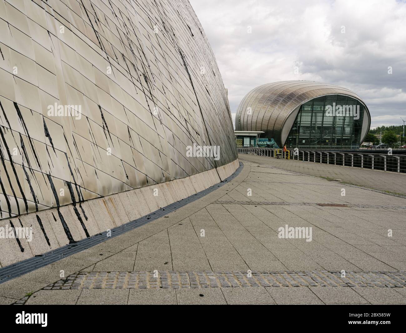Glasgow Science Centre and the Imax Cinema on the redeveloped and regenerated Pacific Quay and Princes Dock Basin on the river Clyde.. Stock Photo
