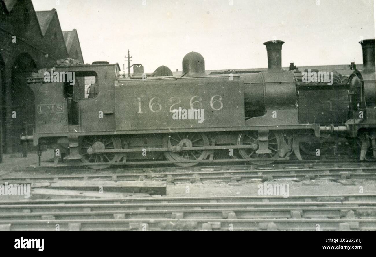 LNER steam locomotive n. 16266, probably 1930 Stock Photo - Alamy