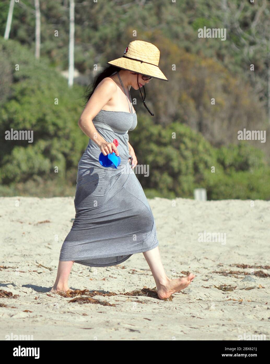 Octomom pregnant hi-res stock photography and images - Alamy