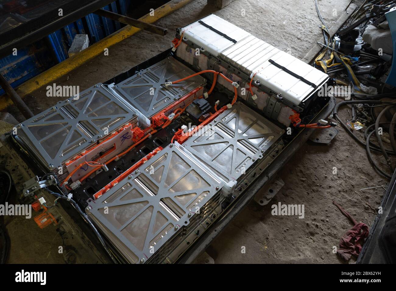 High voltage batteries from an electric car. Disassembled battery of  vehicle Nissan Leaf. Service station, service of electric cars. May, 2019.  Kiev Stock Photo - Alamy