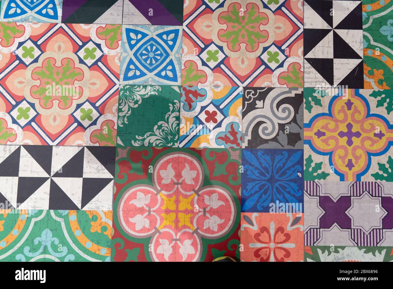 Vintage ceramic floor tiles hi-res stock photography and images - Alamy