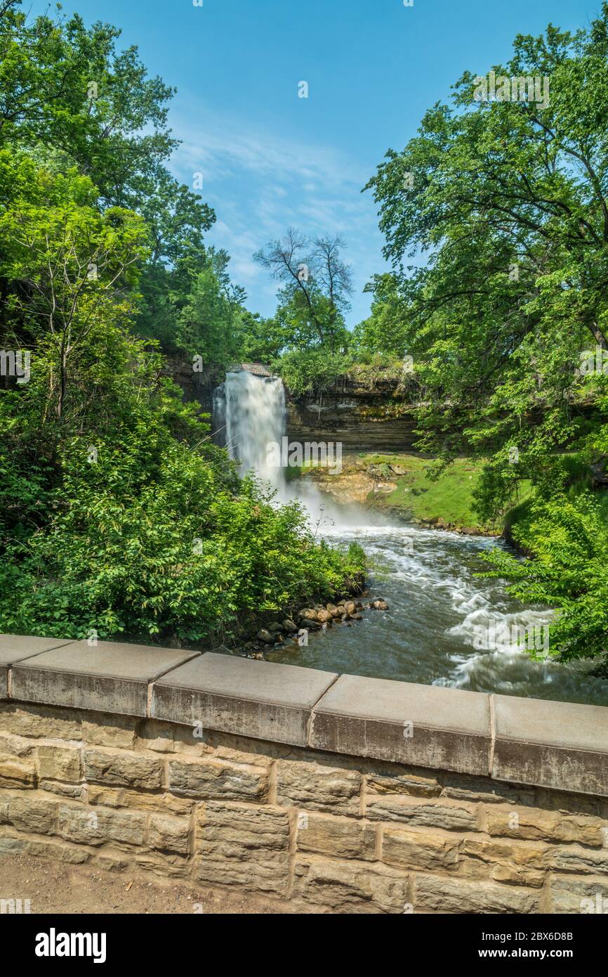 Beautiful Minnehaha Waterfall At Full Force In Early Summer On A Bright Sunny Day In Minneapolis Minnesota Standing On A Stone Bridge Viewing The Fal Stock Photo Alamy