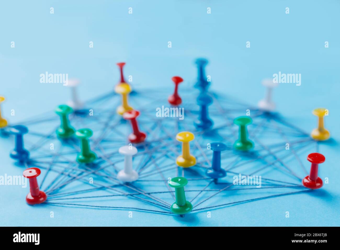 Pin string map hi-res stock photography and images - Alamy
