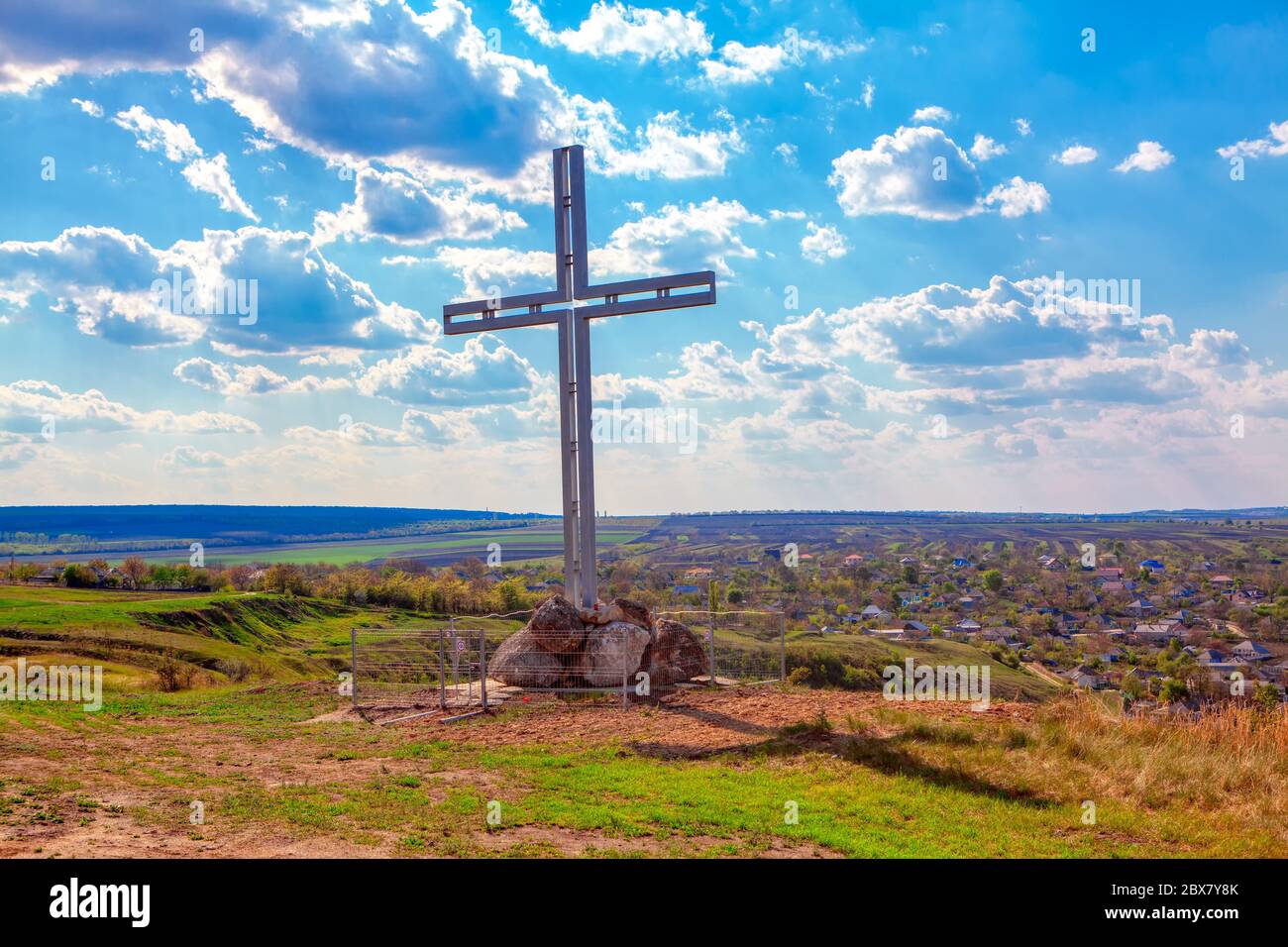 Large cross on hill hi-res stock photography and images - Alamy