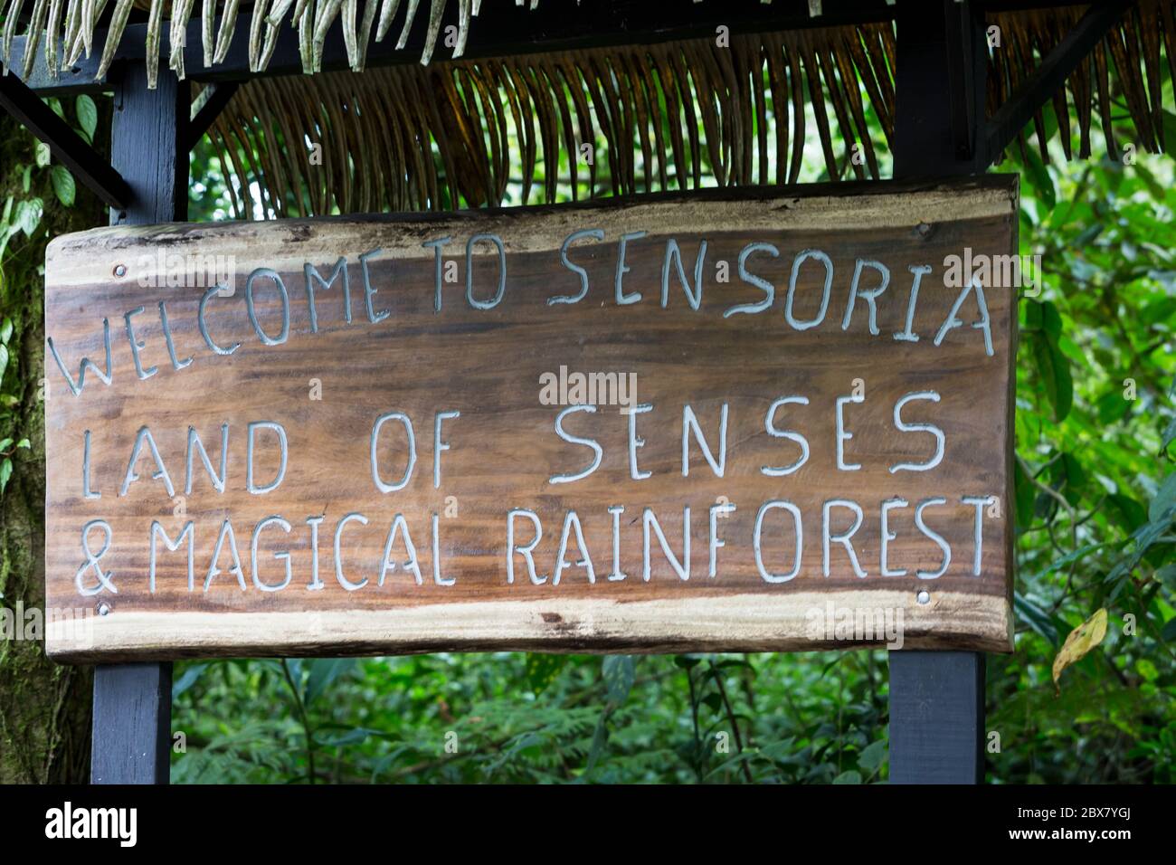 sign, welcome to Sensoria, tropical rainforest reserve, Rincon de la Vieja, Provincia de Alajuela, Costa Rica Stock Photo