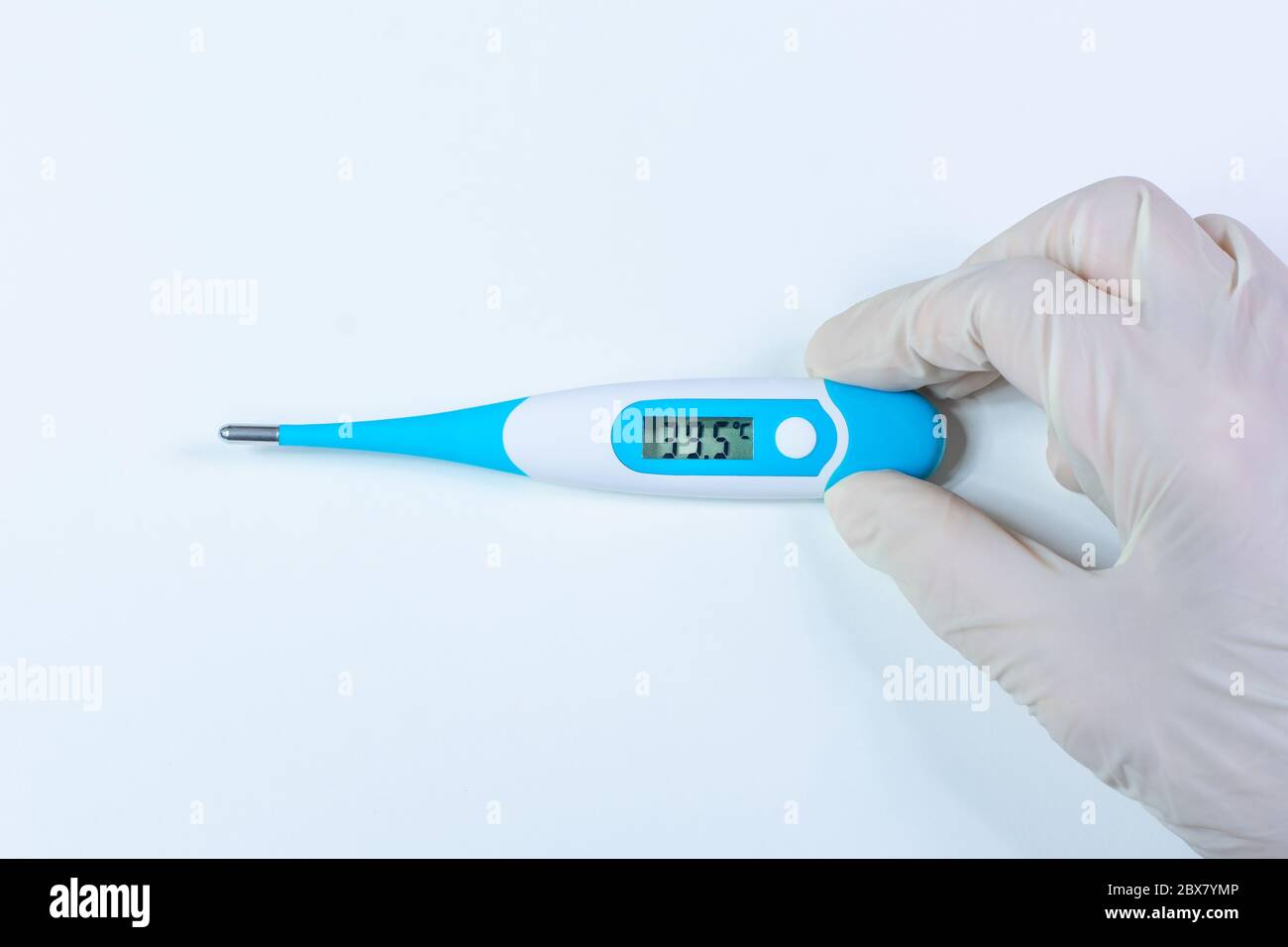 Medical thermometer showing 39,5 ° Stock Photo