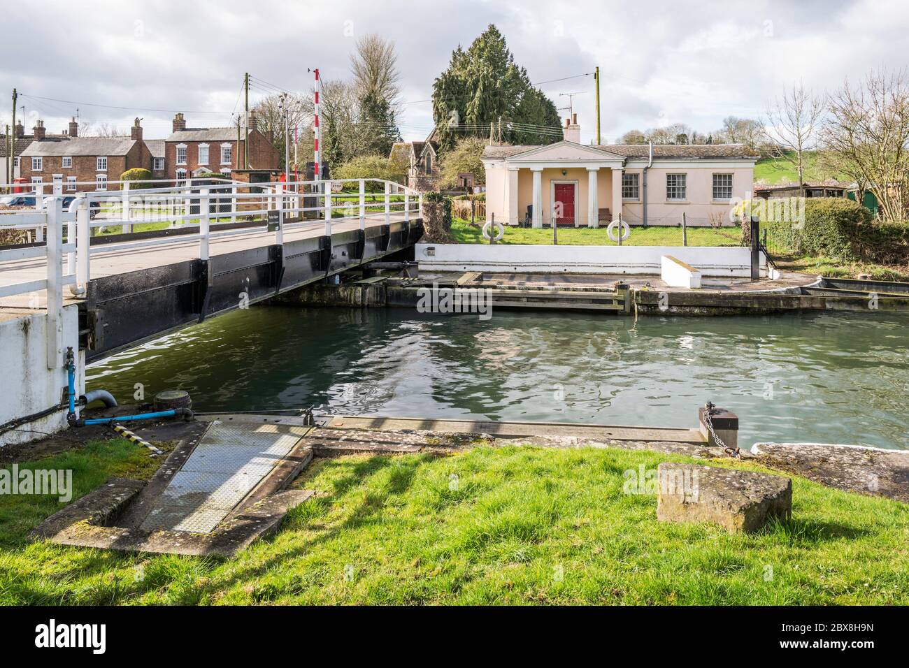 Purton upper bridge hires stock photography and images Alamy