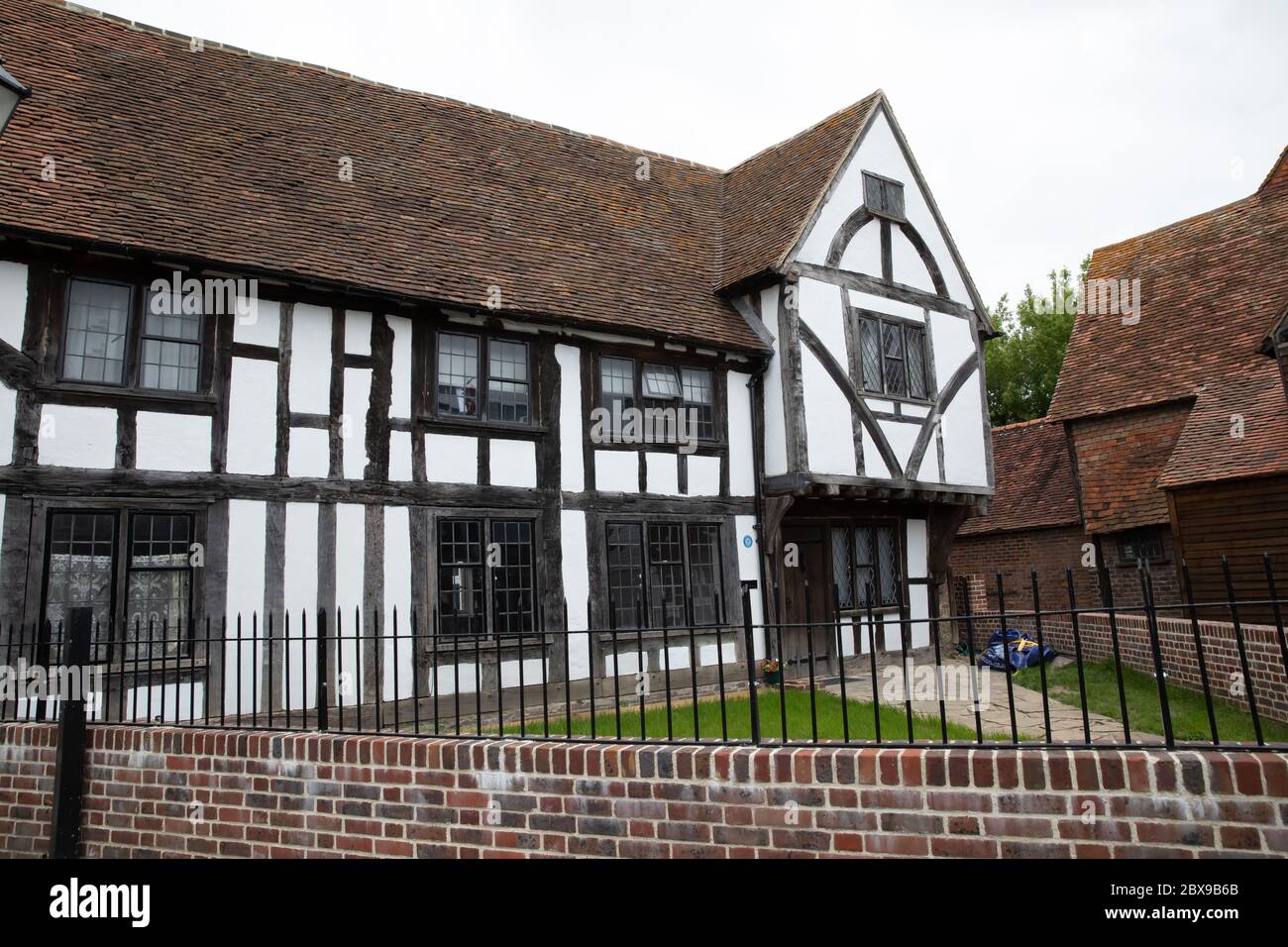 Edenbridge,Kent,UK,6th June 2020,Edenbridge High Street remains deserted on a Saturday afternoon