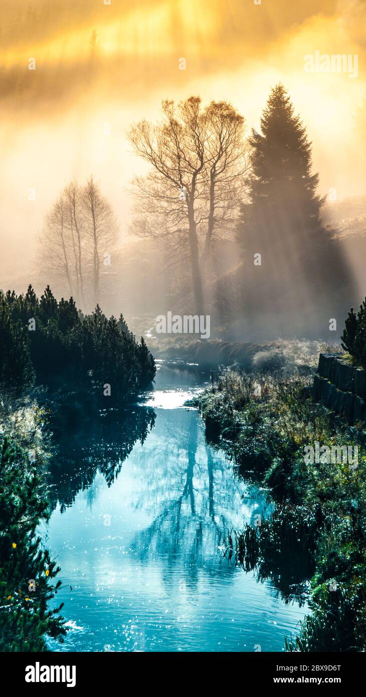 Ray of reflected light hi-res stock photography and images - Alamy