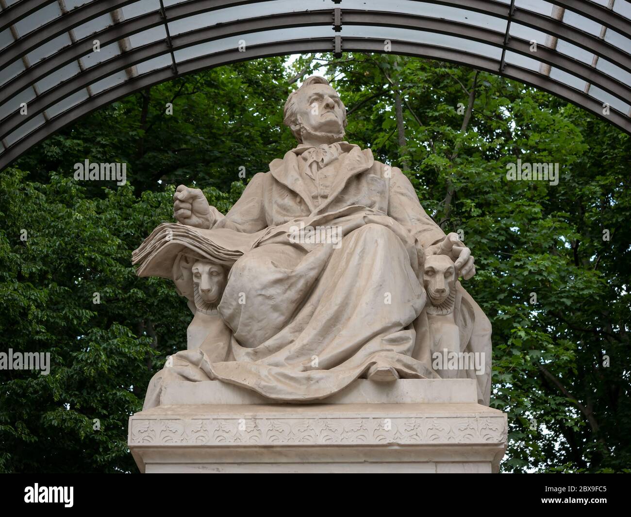 The Richard Wagner Monument, German: Richard-Wagner-Denkmal, Memorial Sculpture Located In Tiergarten In Berlin, Germany Stock Photo