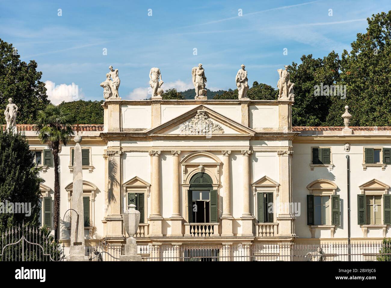 Villa Mosconi Bertani also known as Villa Novare. Venetian villa in  neo-classical style, XVII Century. Verona Province, Italy, Europe Stock  Photo - Alamy