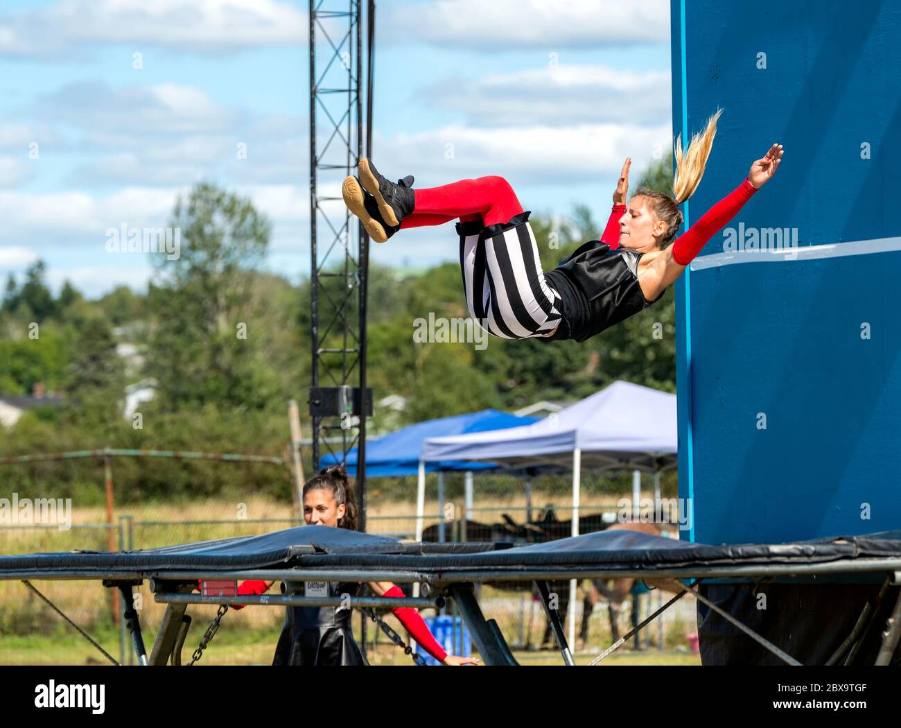 Falling of trampoline hi-res stock photography and images - Alamy