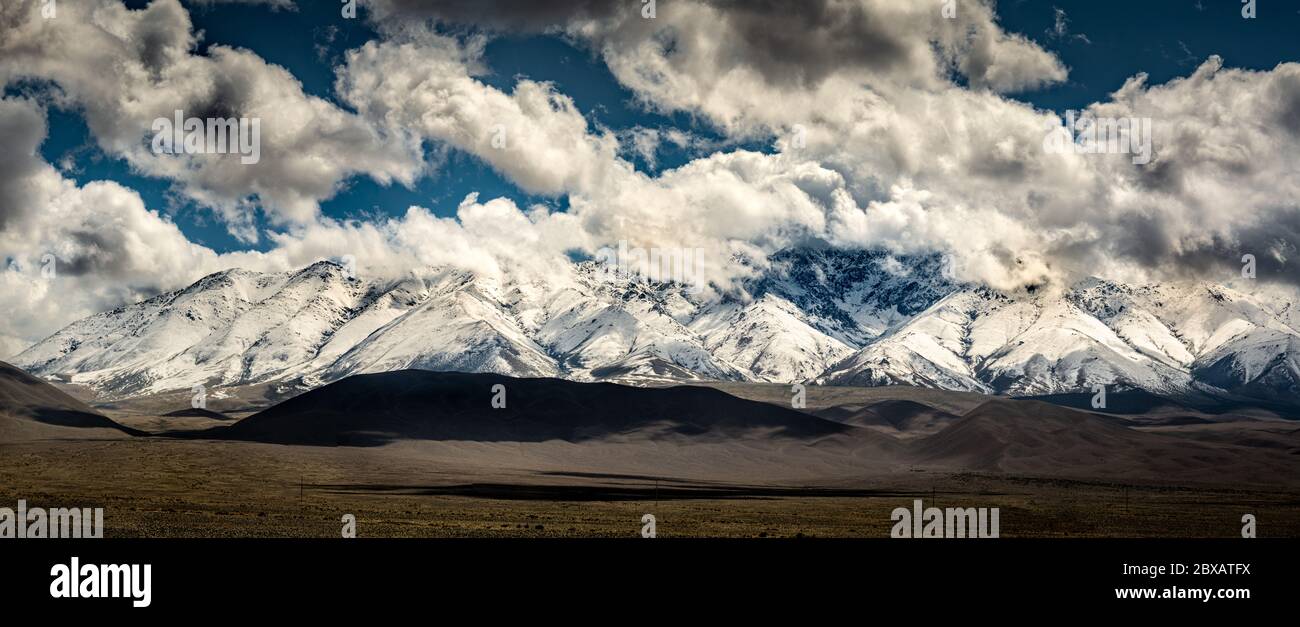 Mongolian Yurt Interior High Resolution Stock Photography and Images ...