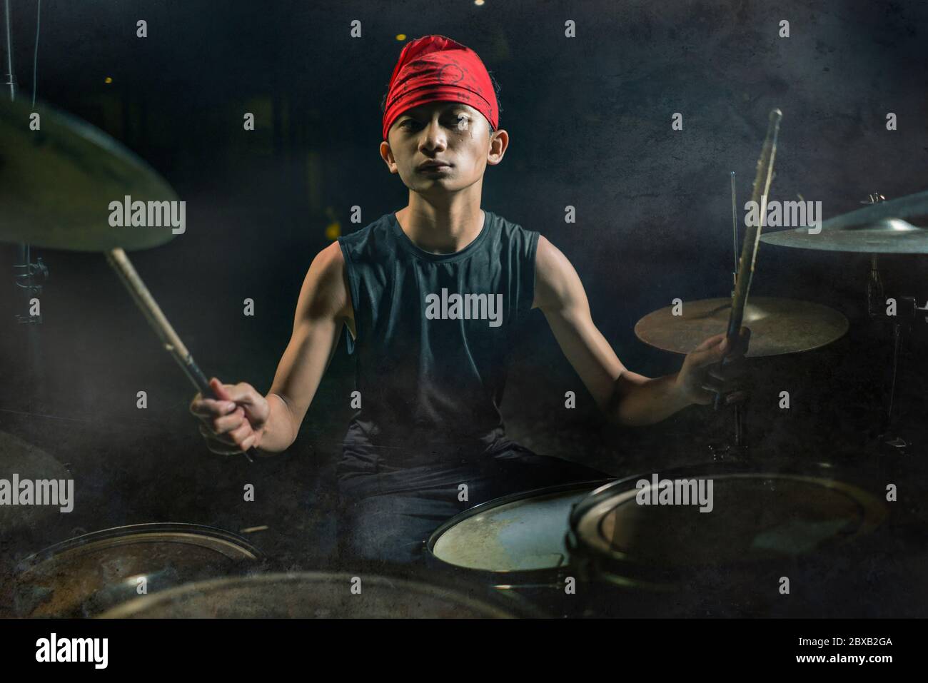 Cool drummer hires stock photography and images Alamy