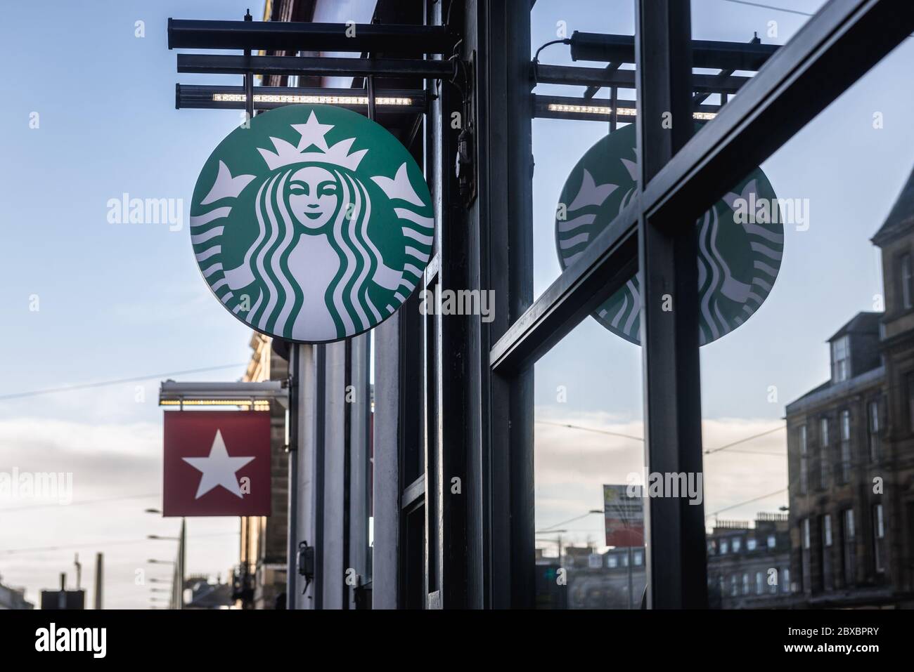 Starbucks on Shandwick Pl in Edinburgh, the capital of Scotland, part of United Kingdom Stock Photo