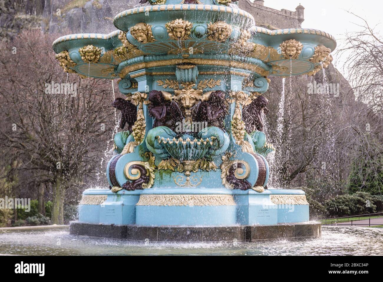 Fountain park edinburgh hires stock photography and images Alamy