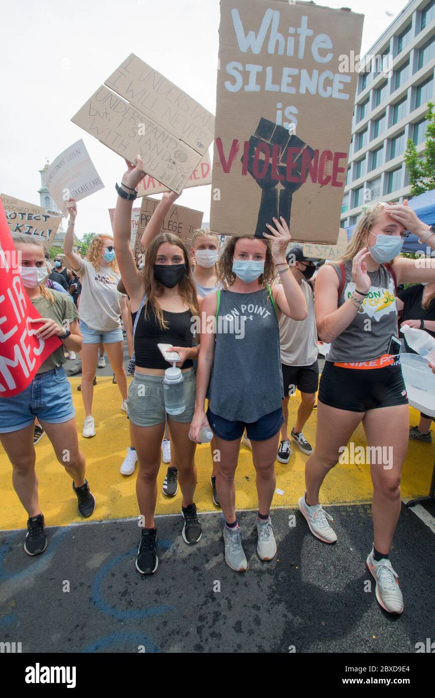 Washington DC, June 6, 2020,USA: Protestors march in and around the White House as thousands join together in different parts of Washington DC as part Stock Photo