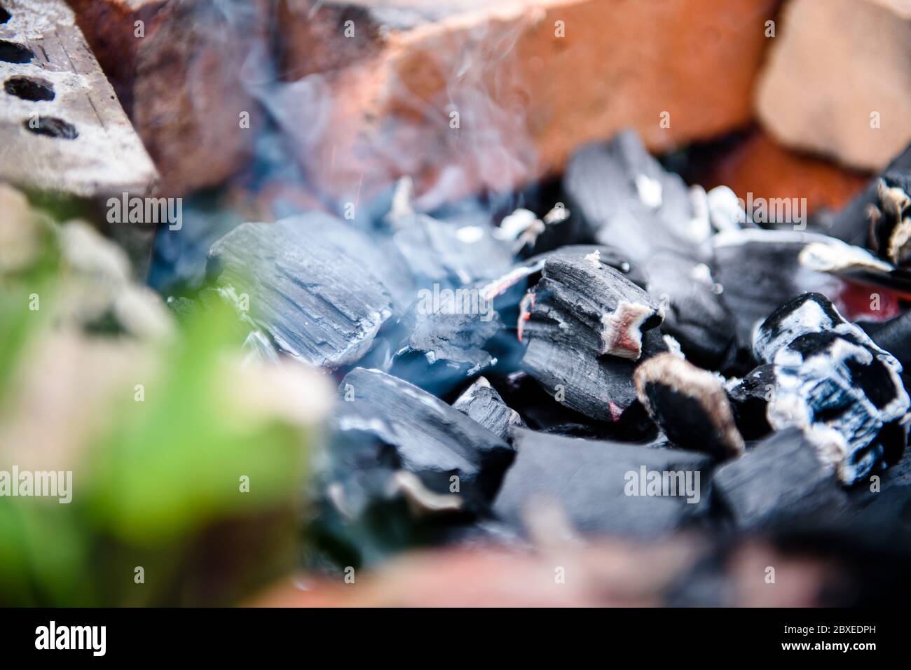 Smoking fire fireplace hi-res stock photography and images - Alamy