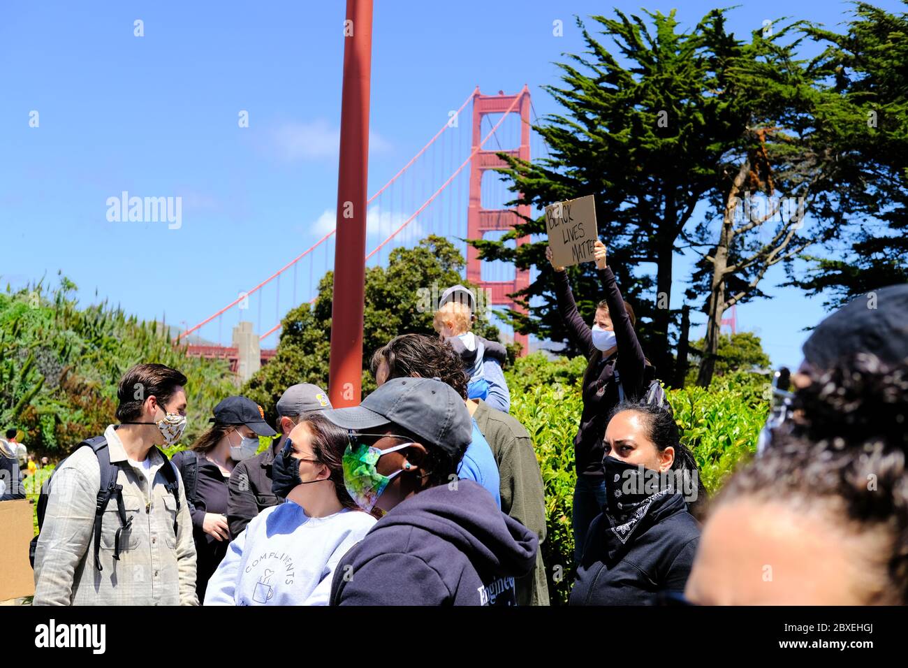 Black Lives Matter march across Golden Gate Bridge in San Francisco ...