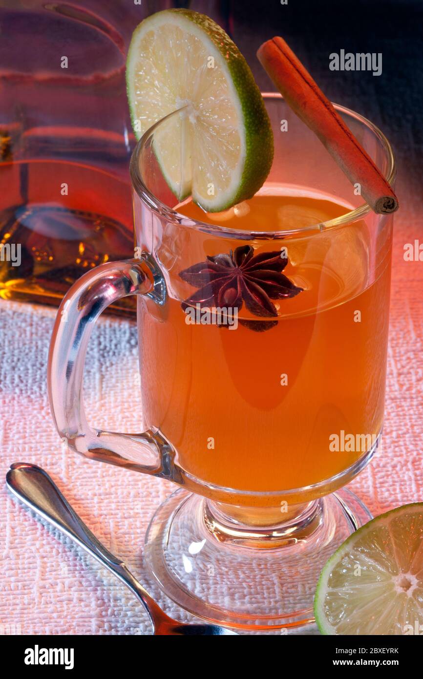 Hot whisky and honey hires stock photography and images Alamy