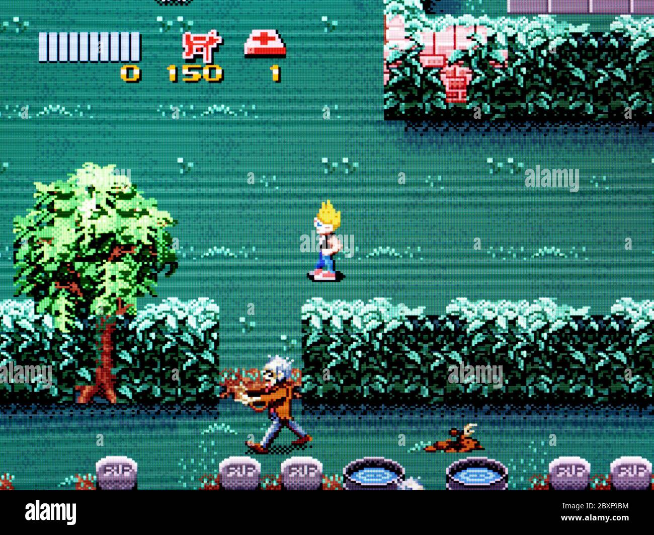 Zombies Ate My Neighbours - SNES Super Nintendo - Editorial use only Stock  Photo - Alamy