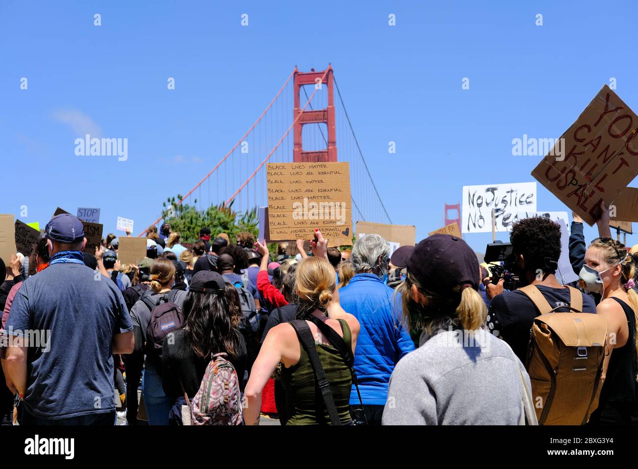 Black Lives Matter march across Golden Gate Bridge in San Francisco ...