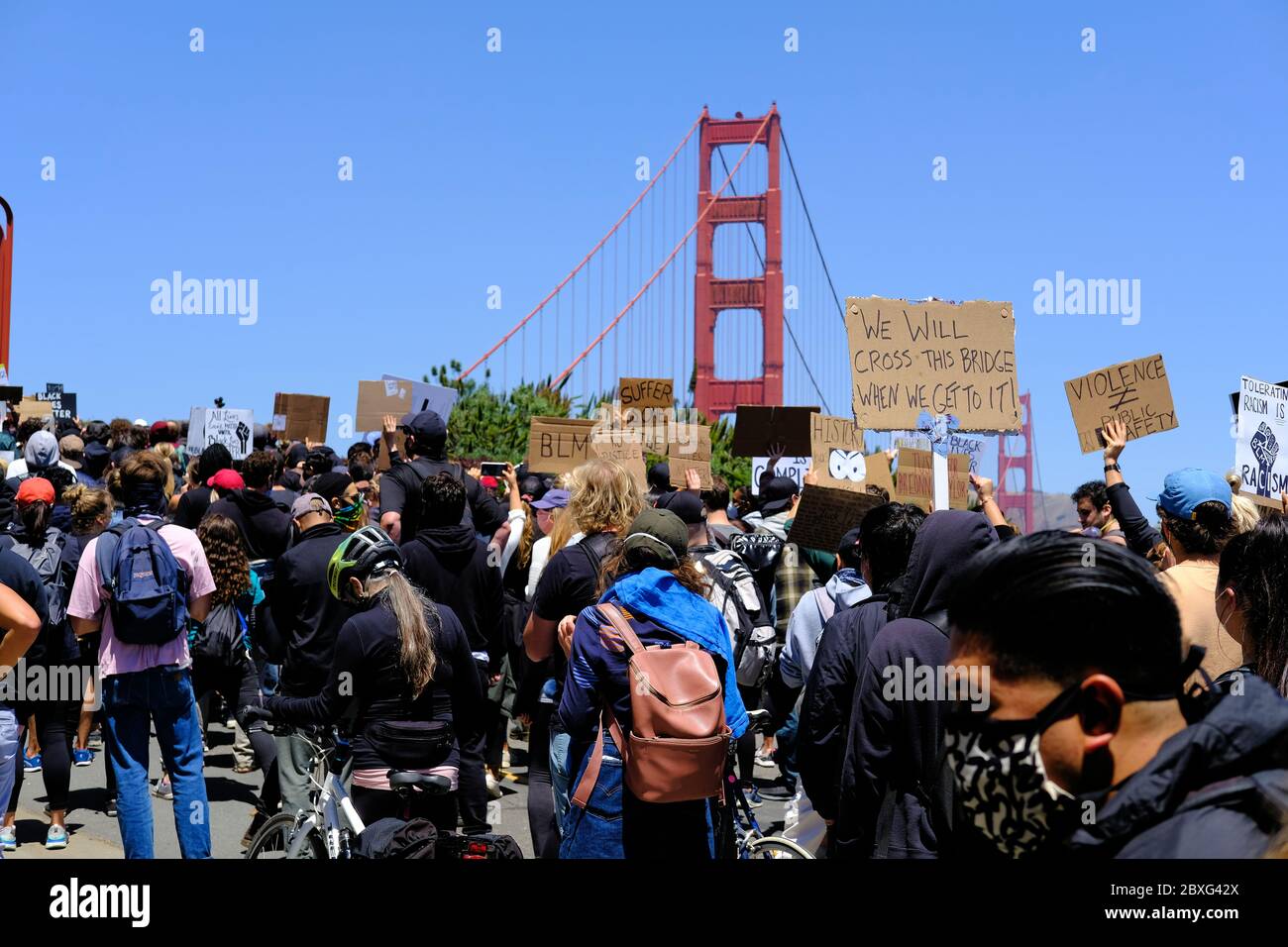 Black Lives Matter march across Golden Gate Bridge in San Francisco ...