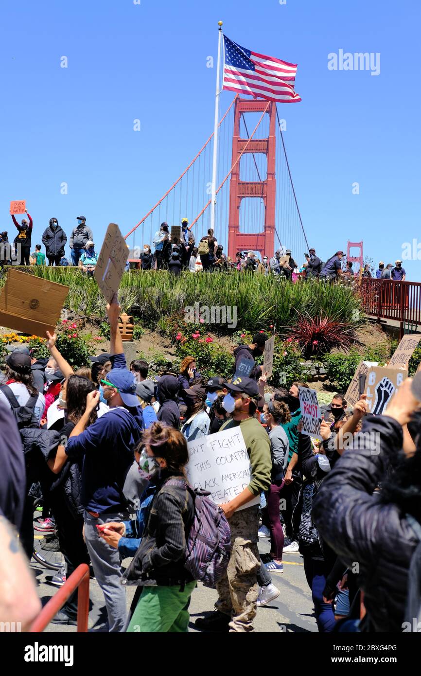Black Lives Matter march across Golden Gate Bridge in San Francisco ...