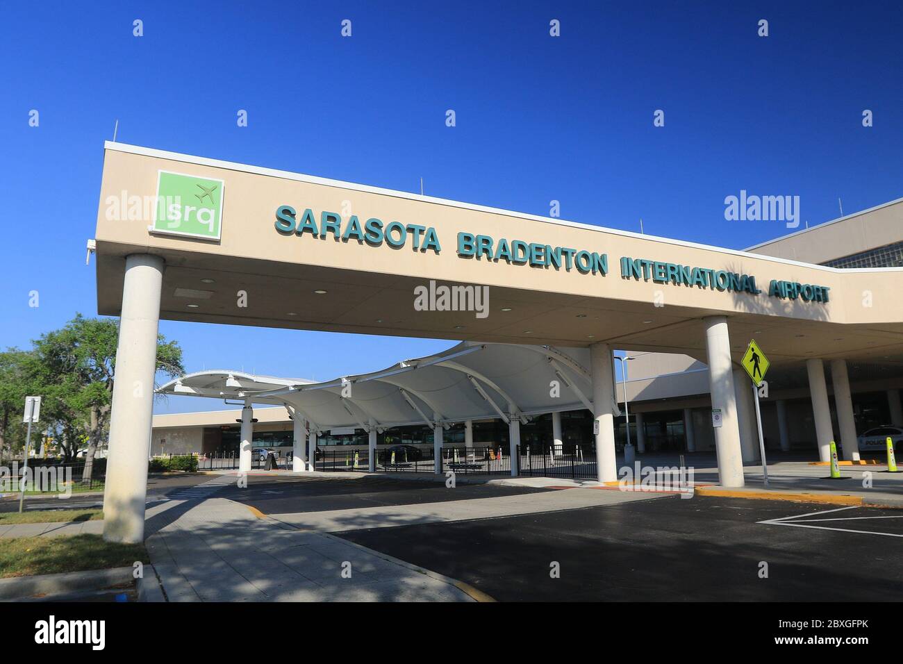 Sarasota, FL, 3/28/2020: View of the main entrance to the Sarasota Bradenton international airport's terminal. Stock Photo