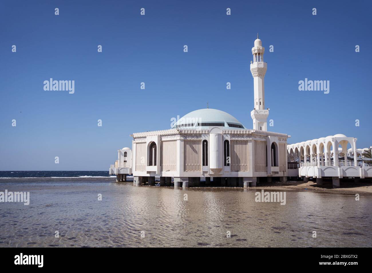 Jeddah / Saudi Arabia - January 20, 2020: Beautiful Mosque near the sea Stock Photo