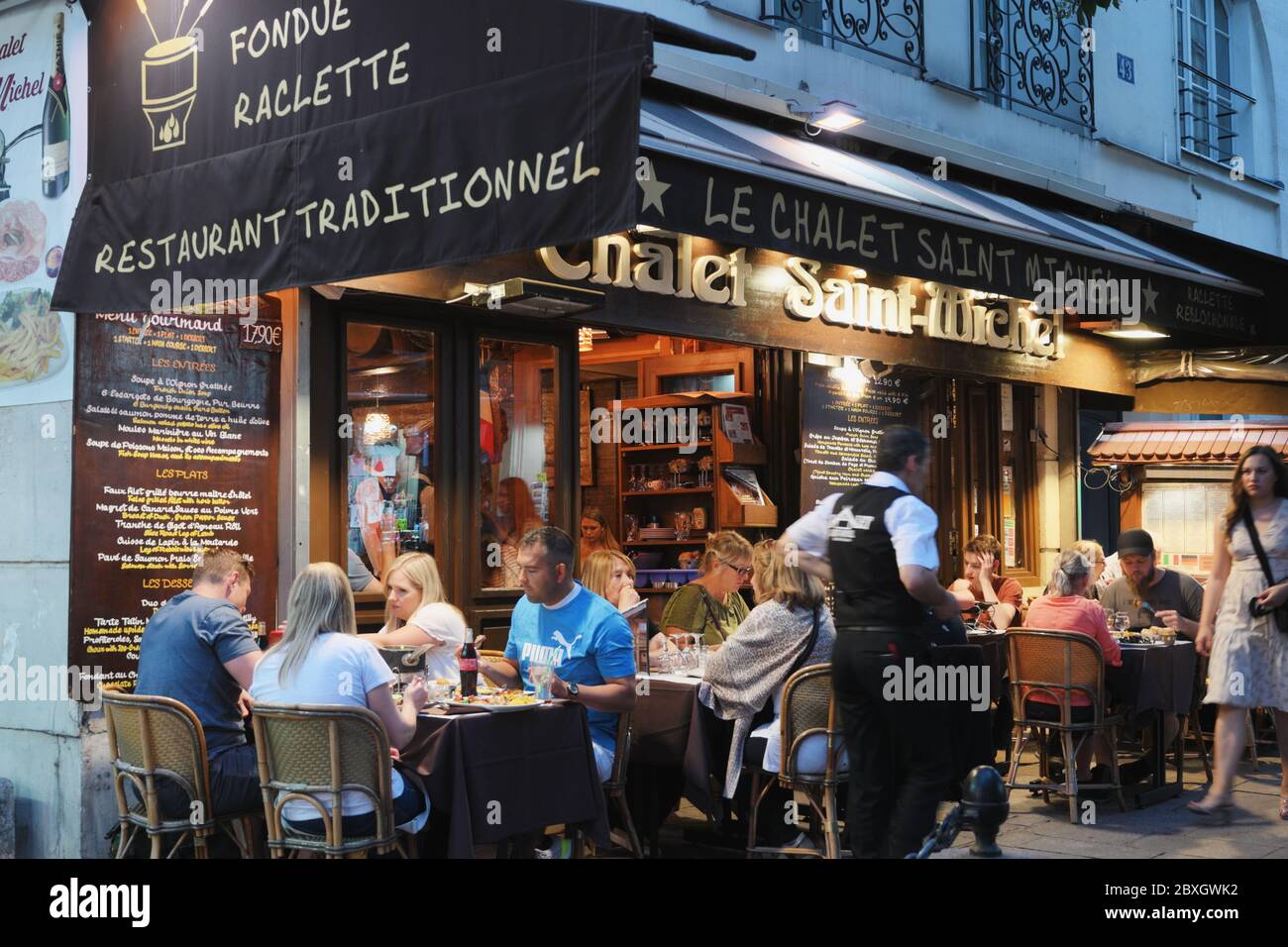 Boulevard saint michel paris hi-res stock photography and images - Alamy