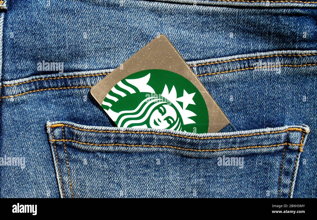 Gift card starbucks hi-res stock photography and images - Alamy