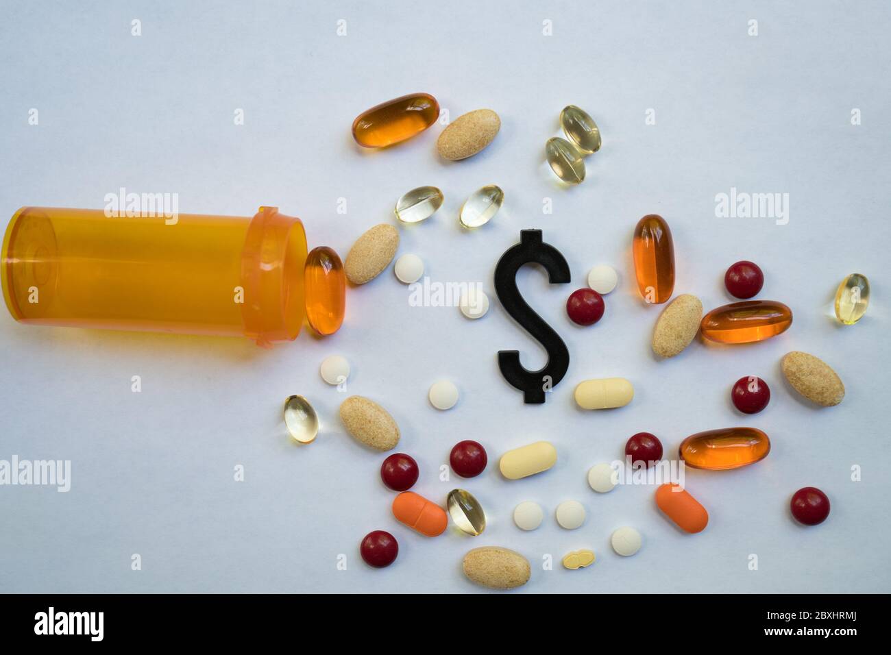 Multivitamin supplements hires stock photography and images Alamy