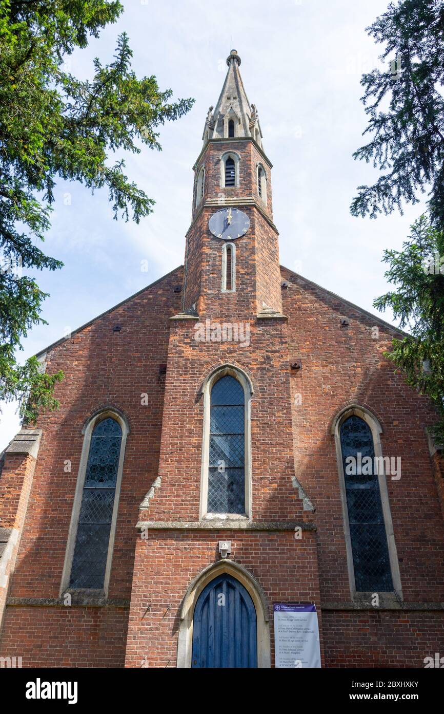 St Peter's Church, Bath Road, Knoll Hill, Berkshire, England, United Kingdom Stock Photo