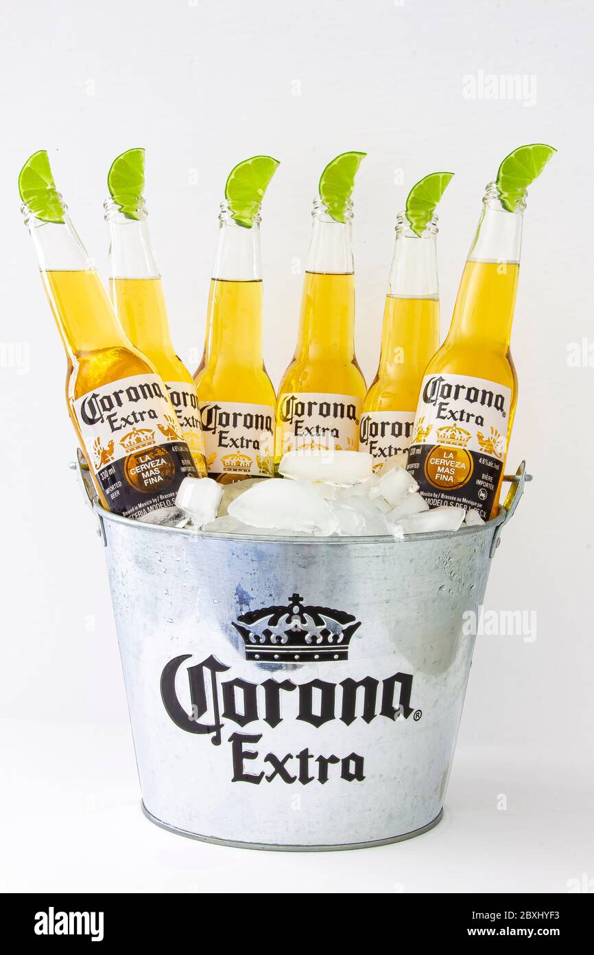 Calgary, Alberta, Canada. June 07, 2020. A bucket of Corona beer bottles ice and limes Stock Photo Alamy
