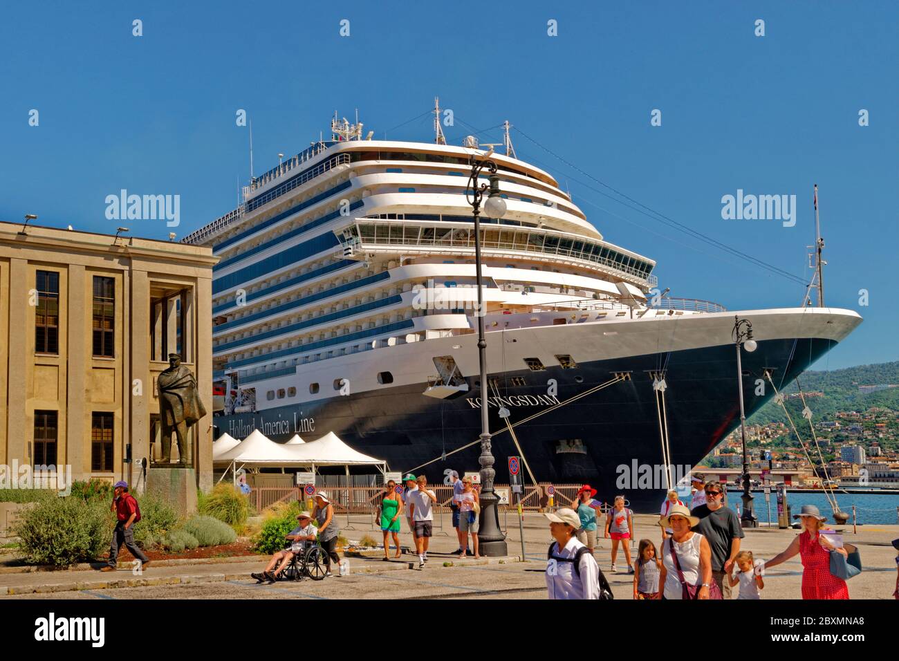 Trieste port hi-res stock photography and images - Alamy