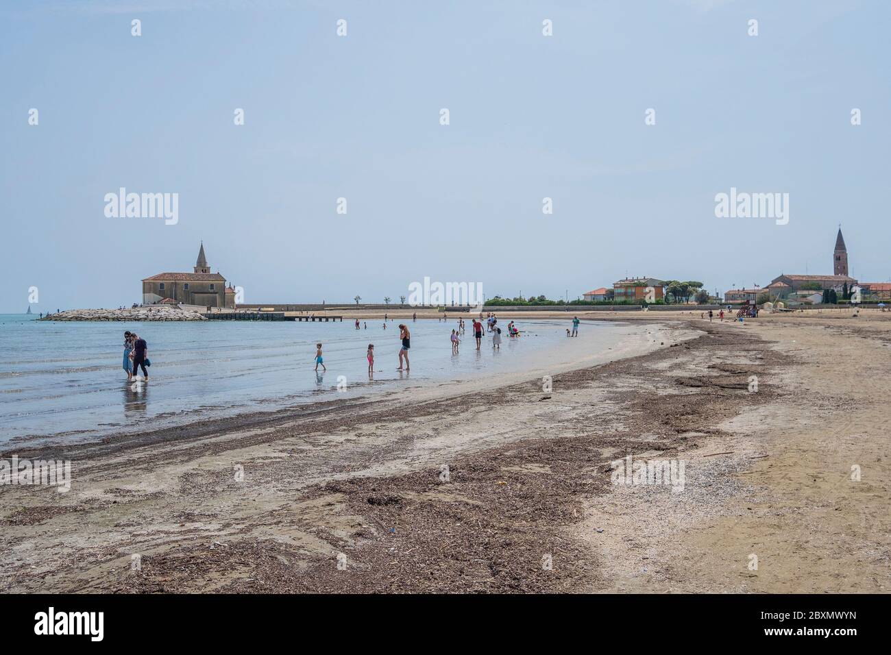 Venice beach women hi-res stock photography and images - Page 3 - Alamy