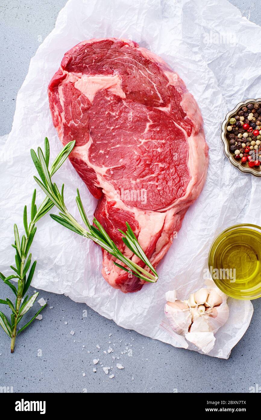 Top view Black Angus prime beef rib eye steak ready for barbecue on ...