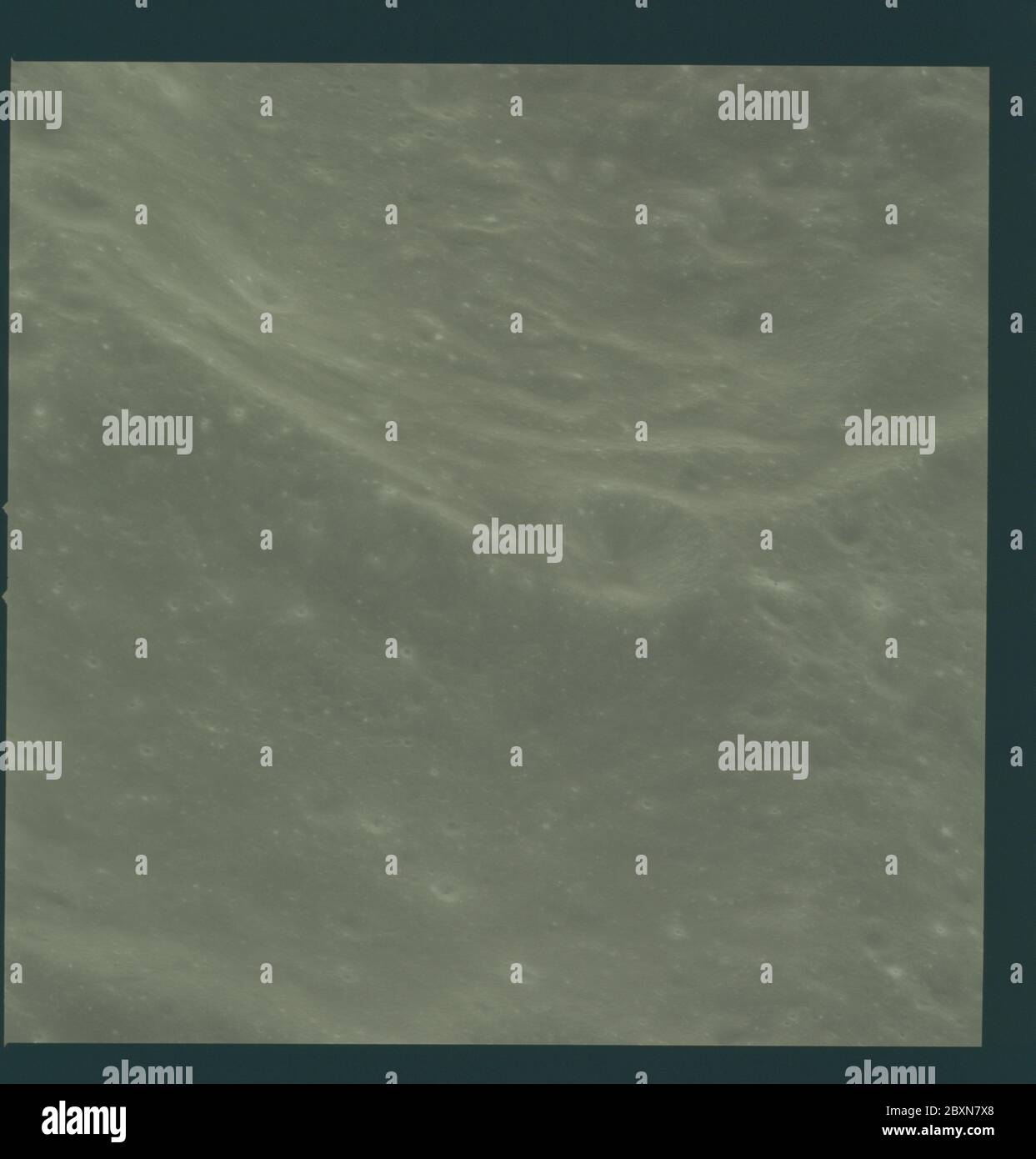 E 2 50 1 hi-res stock photography and images - Page 2 - Alamy, image size:1243x1390