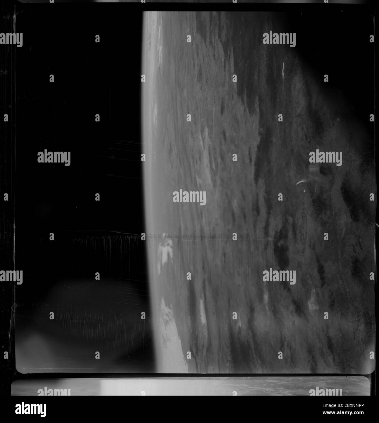 AS07-09-1947 - Apollo 7 - Apollo 7 Mission, Arizona, New Mexico; Scope and content:  The original database describes this as: Description: Apollo 7,Arizona, New Mexico looking north. High oblique. Cloud Cover 12%%. Altitude 109 miles. Latitude: 31' degrees 40' North,Longitude: 111' degrees 00' West. Original film magazine was labeled V. Camera Data: Hasselblad 500-C; Lens: Zeiss Planar,F/2.8,80mm; Film Type: Kodak 3400,Aerial Panatomic - X; Filter: Unknown. Flight Date: October 11-12. 1968. Subject Terms: Apollo 7 Flight, Earth Observations (From Space), United States, Arizona, New Mexico Cate Stock Photo