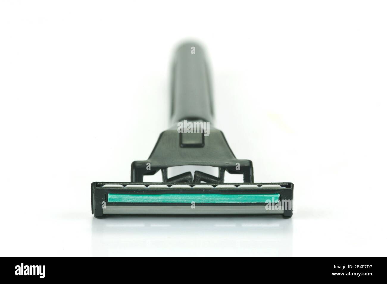 Razor razors mens grooming Cut Out Stock Images & Pictures - Alamy