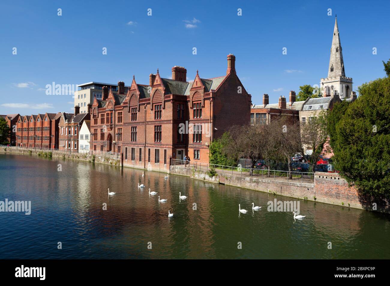 Church of St Paul and Bedford Magistrates Court beside River Great Ouse, Bedford, Bedfordshire, England, United Kingdom, Europe Stock Photo