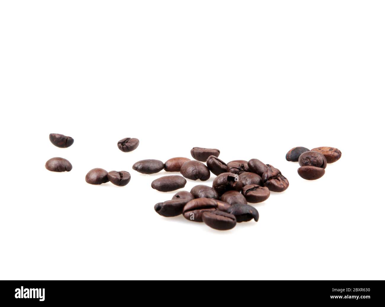 Roasted Coffee Beans Isolated On White Background Stock Photo - Alamy