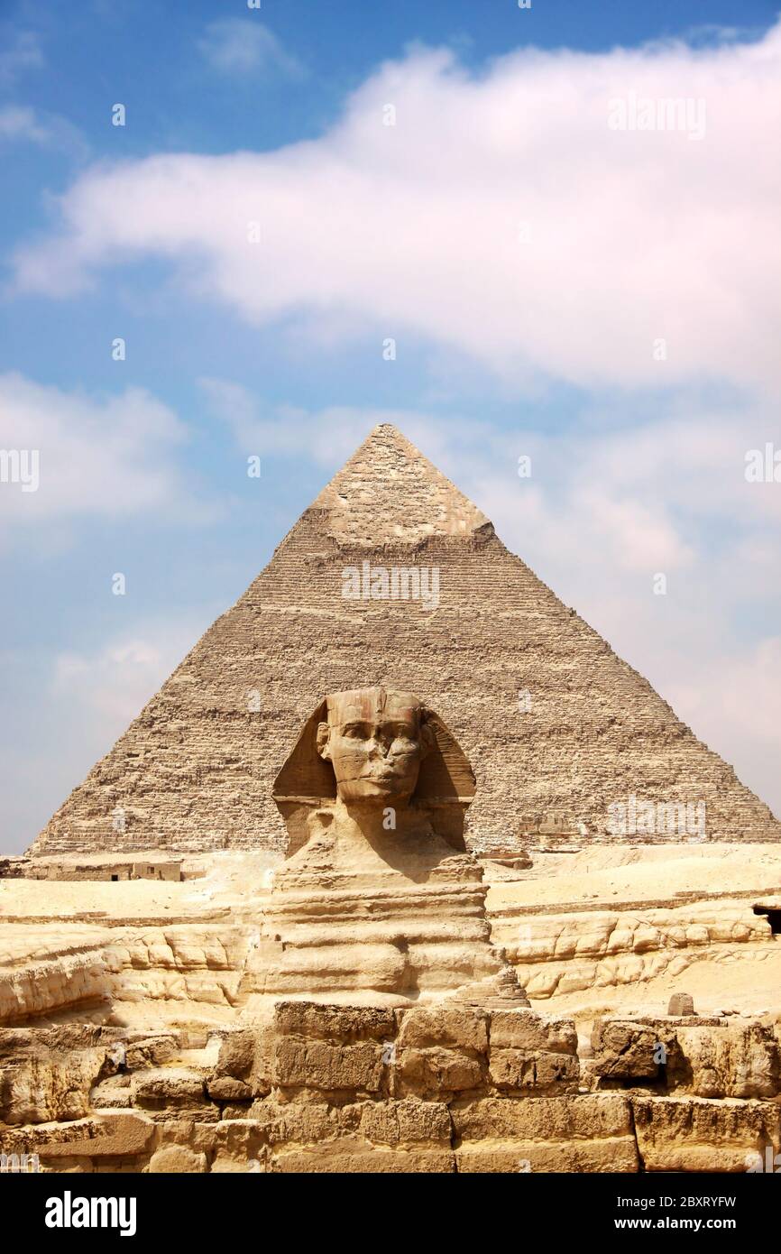 Sphinx and the Great Pyramid Stock Photo - Alamy