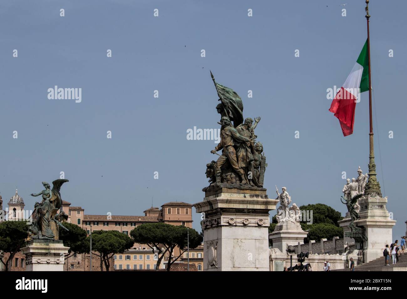 Architectural foreshortening in Rome, Italy Stock Photo Alamy